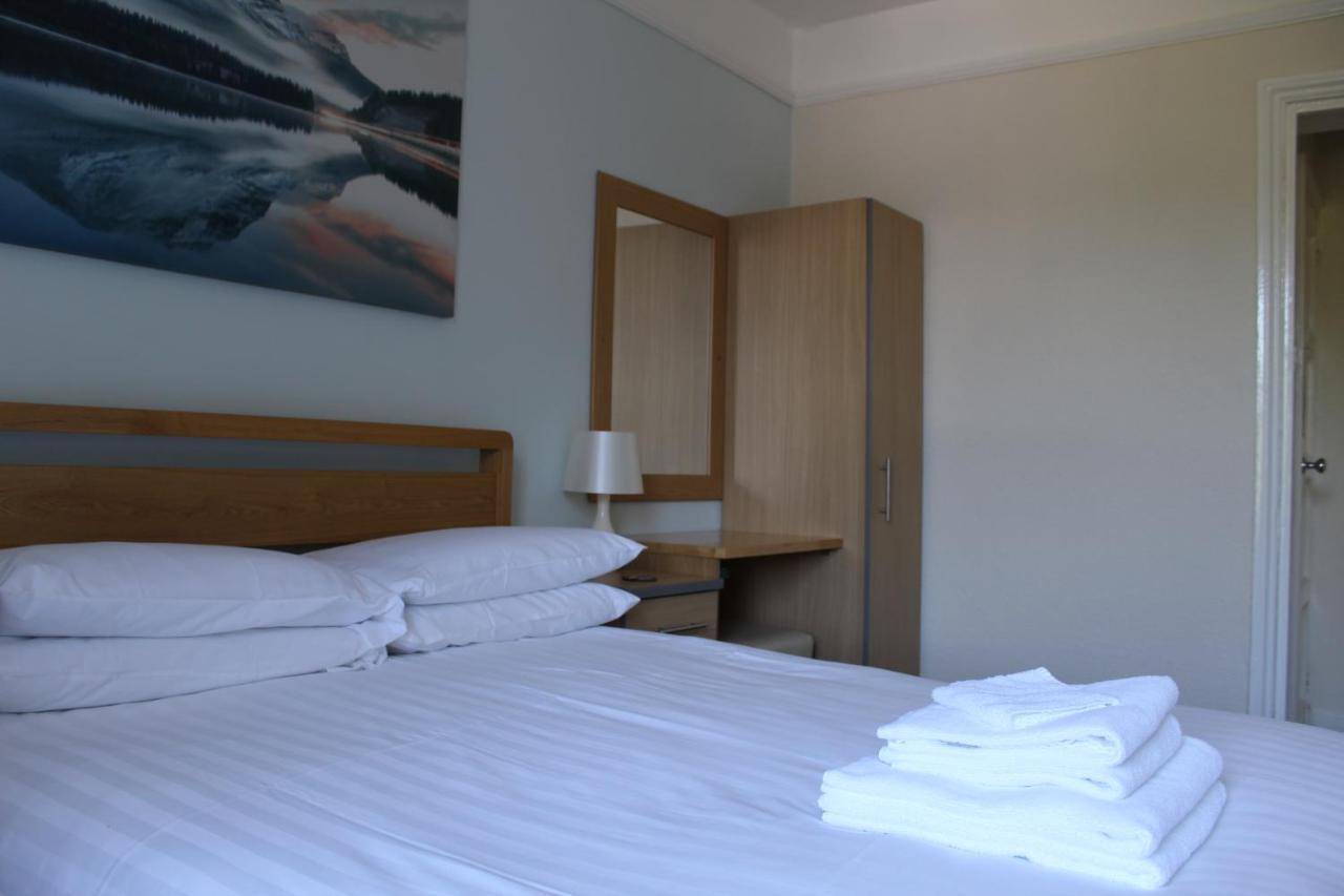 The Bay House Lake View Guest House - Adults Only Боунесс-он-Віндермір Екстер'єр фото