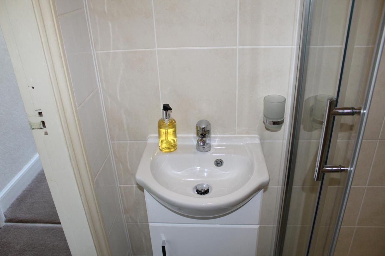 The Bay House Lake View Guest House - Adults Only Боунесс-он-Віндермір Екстер'єр фото