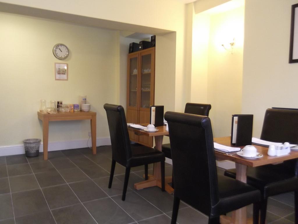 The Bay House Lake View Guest House - Adults Only Боунесс-он-Віндермір Екстер'єр фото