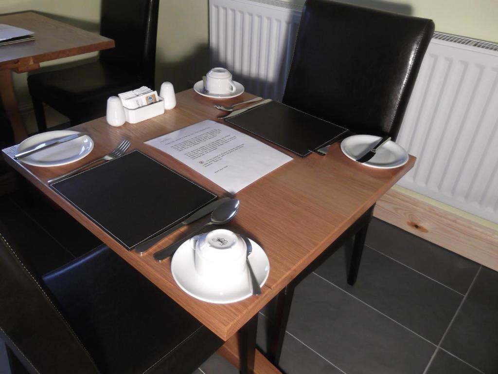 The Bay House Lake View Guest House - Adults Only Боунесс-он-Віндермір Екстер'єр фото